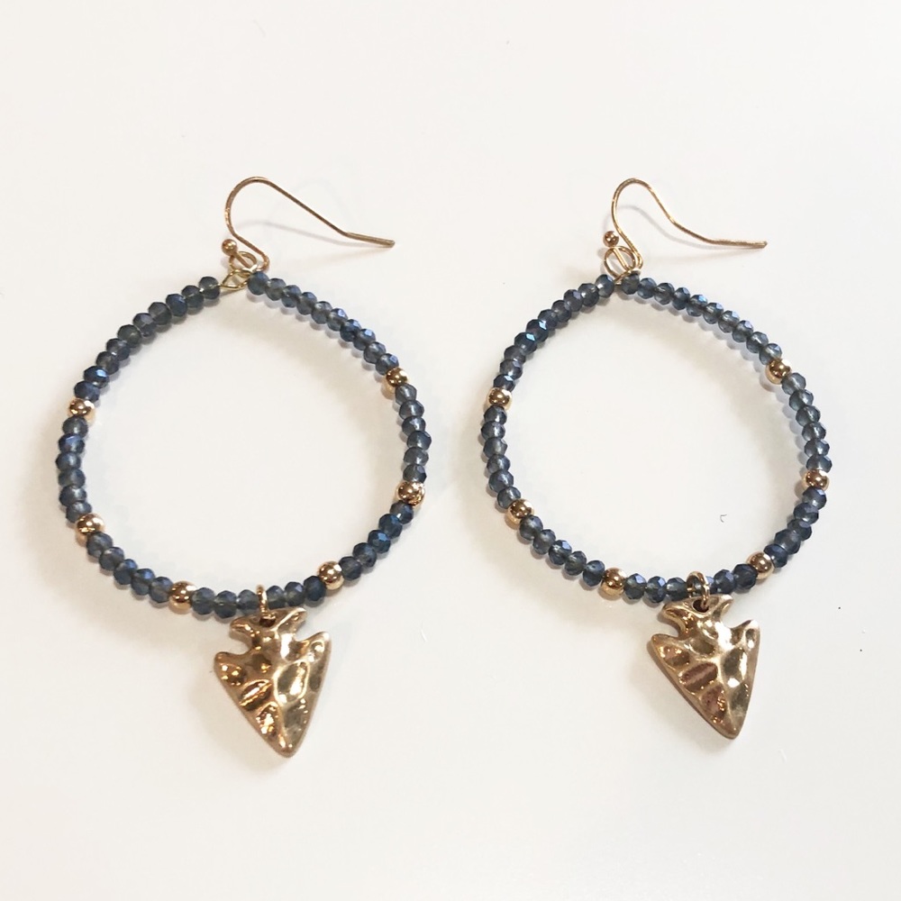 SOLD 🗝 Grey Beaded Arrowhead Hoop Earrings